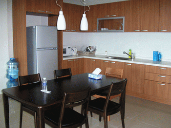 phong-bep-don-gian-hien-dai 4 gợi ý cho phong thủy nhà bếp