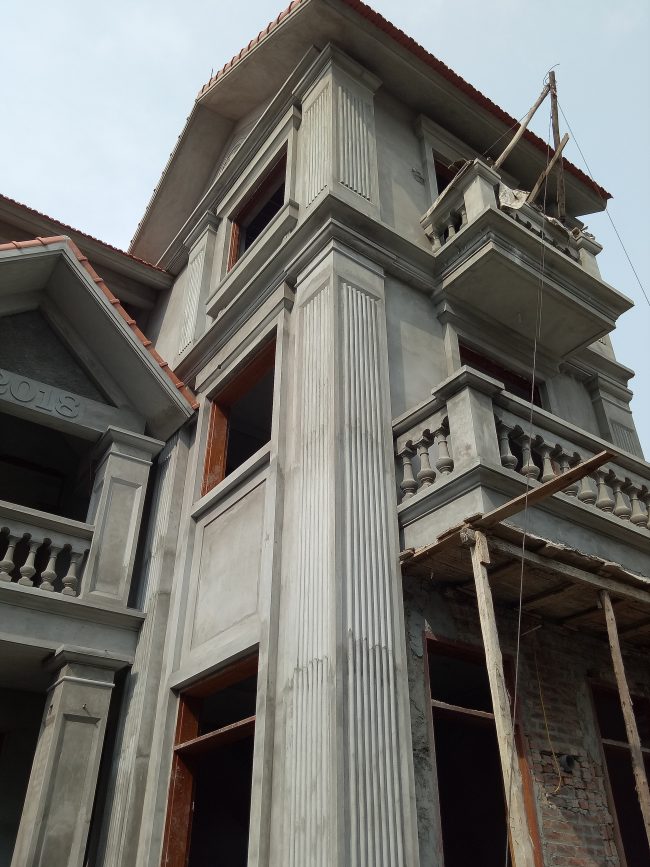 Hình ảnh thực tế thiết kế biệt thự 2 tầng 1 tum phong cách tân cổ điển 3 Hình ảnh thực tế thiết kế biệt thự 2 tầng 1 tum phong cách tân cổ điển 3