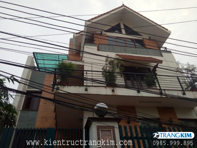 Hình ảnh thực tế căn biệt thự hiện đại 3 tầng mái thái 2 Hình ảnh thực tế căn biệt thự hiện đại 3 tầng mái thái 2