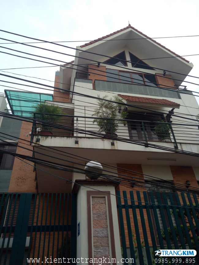 Hình ảnh thực tế căn biệt thự hiện đại 3 tầng mái thái 3 Hình ảnh thực tế căn biệt thự hiện đại 3 tầng mái thái 3