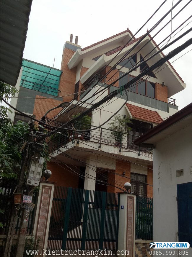 Hình ảnh thực tế căn biệt thự hiện đại 3 tầng mái thái 4 Hình ảnh thực tế căn biệt thự hiện đại 3 tầng mái thái 4