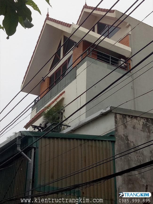 Hình ảnh thực tế căn biệt thự hiện đại 3 tầng mái thái 5 Hình ảnh thực tế căn biệt thự hiện đại 3 tầng mái thái 5