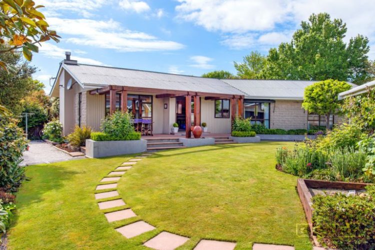 biệt thự nhà vườn bình yên đẹp mắt