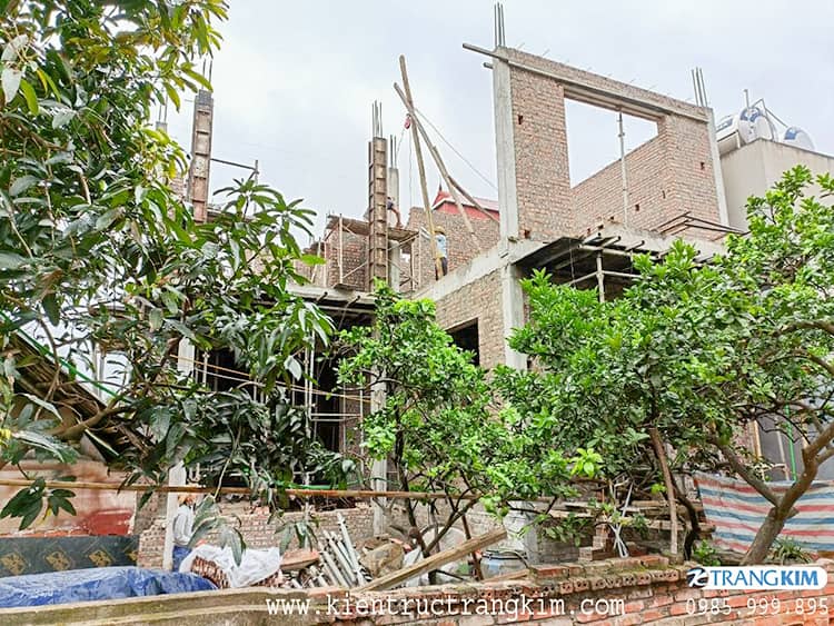 hình ảnh thi công biệt thự hiện đại đáng sống