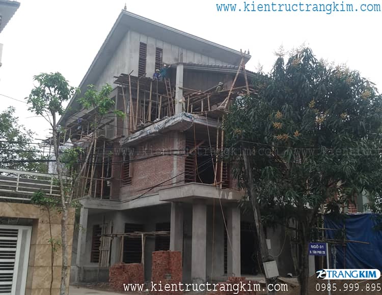 Hinh ảnh đang thi công